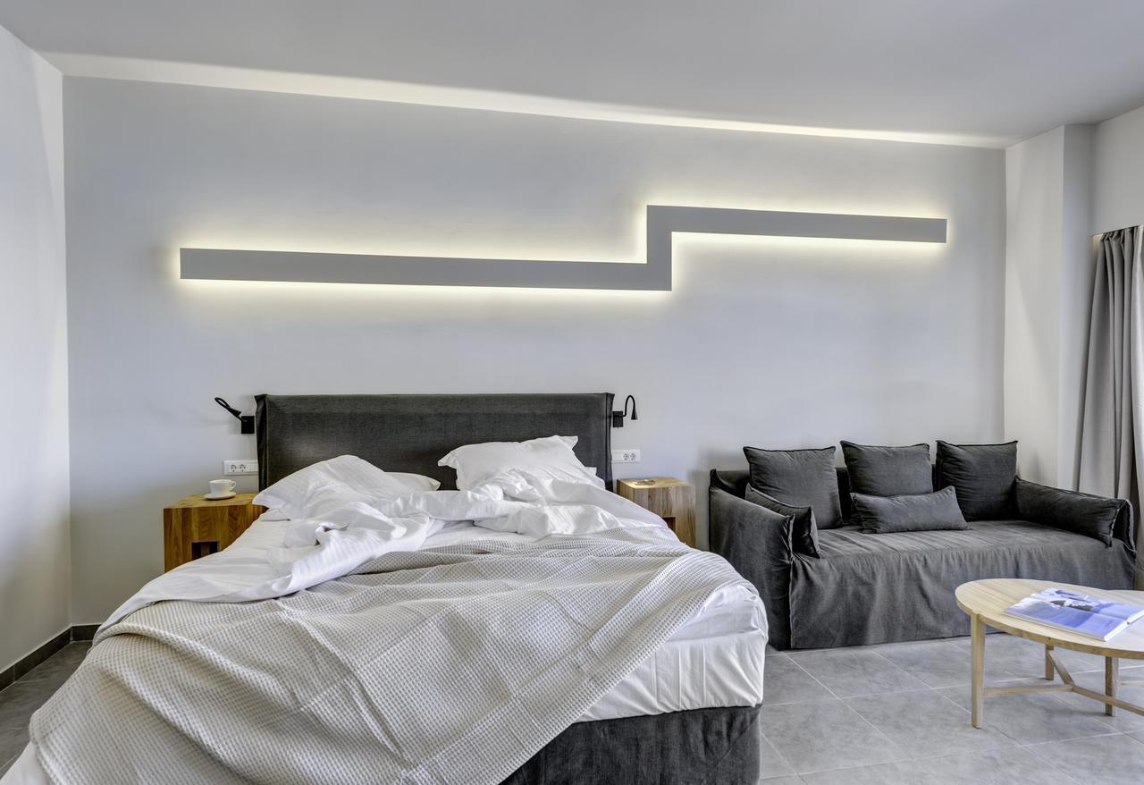 Naves Suites Ermoupoli Exterior photo